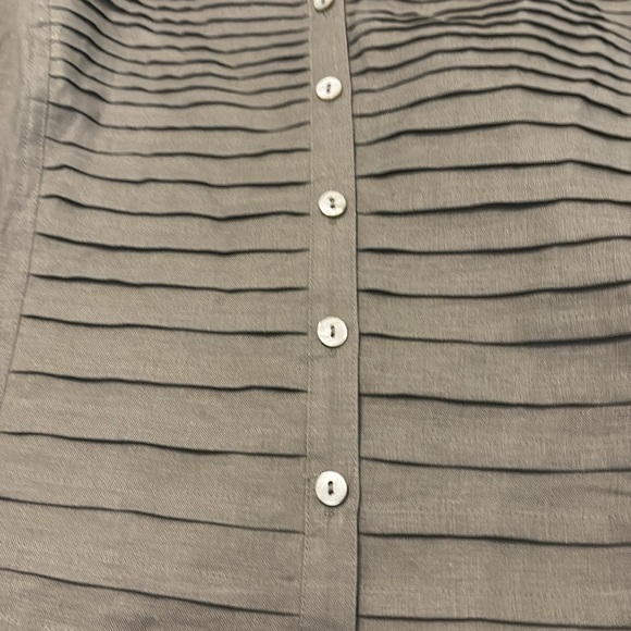 Tracy M 100% Linen Blouse in Olive SZ XL pleated front collared 3/4 sleeve vacay - Picture 11 of 11